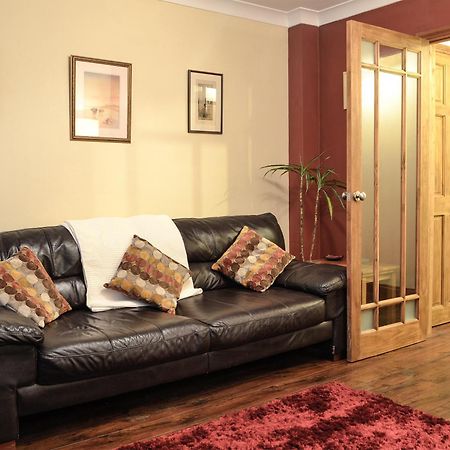 Three Rivers Cottage Pontneddfechan Ngoại thất bức ảnh