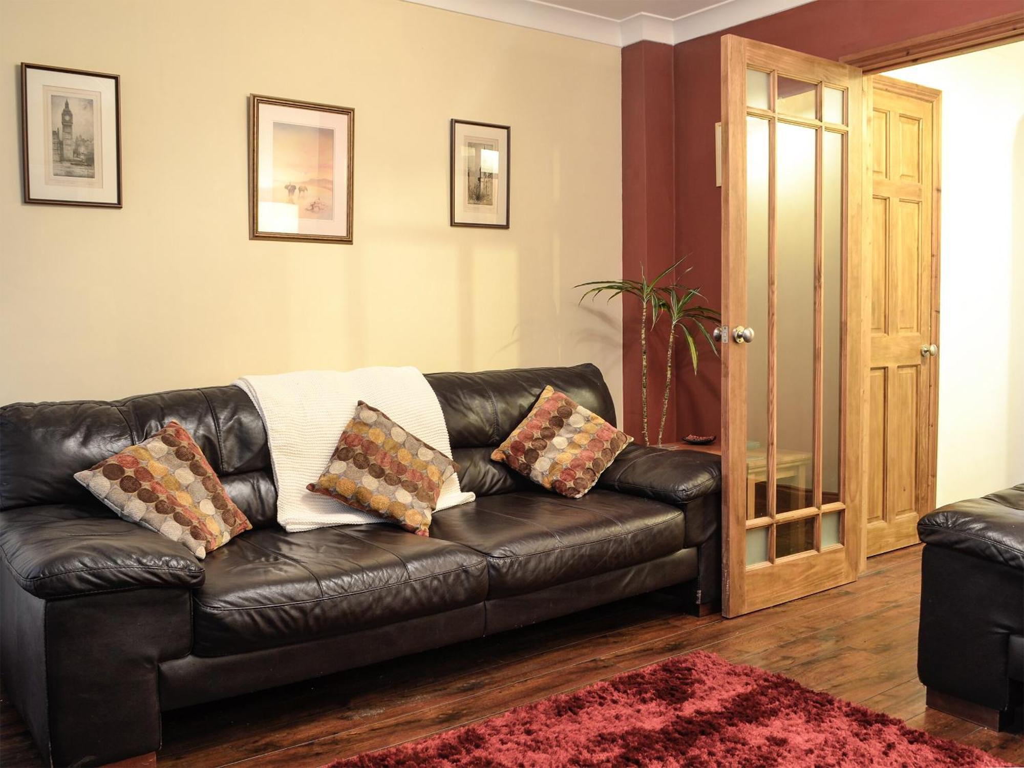 Three Rivers Cottage Pontneddfechan Ngoại thất bức ảnh